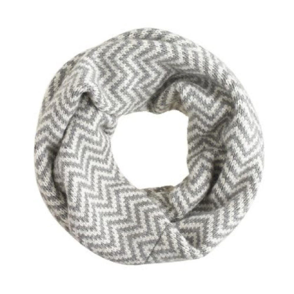 Like new J.Crew cashmere blend Chevron Infiniti Scarf